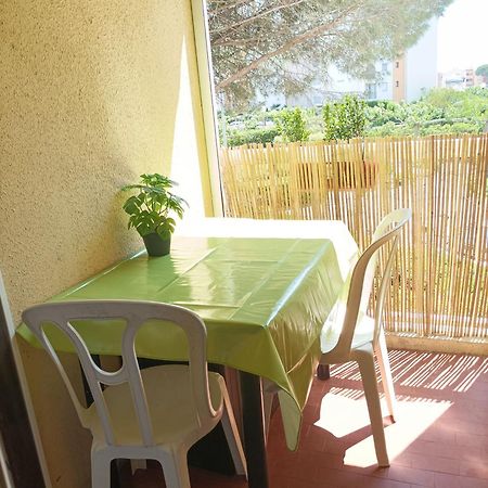 Studio Port De Plaisance Mauguio Exterior photo
